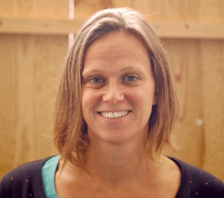 Emilie Mayer, Infirmière en addictologie et hypnothérapeute